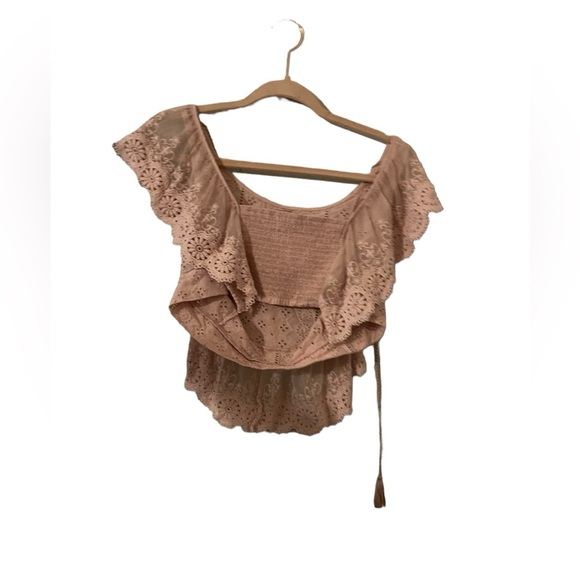 🌸 3 for $10 / altar’d state blush pink gorgeous medium top shirt - Picture 6 of 15